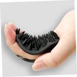 SAFIGLE Men Beard Brush and Scalp Scrubber Hair Wash Comb for Gentle Exfoliation and Dandruff Control Sleek Design for Superior Cleaning Performance for Travel