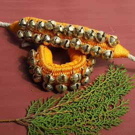 Dancing Bells Anklet Ghungroo with Colored Cushion Pad 2 Line with (20+20) Bells Best For Indian Classical Dance, Indian Style Brass Ankle Bells (YELLOW)