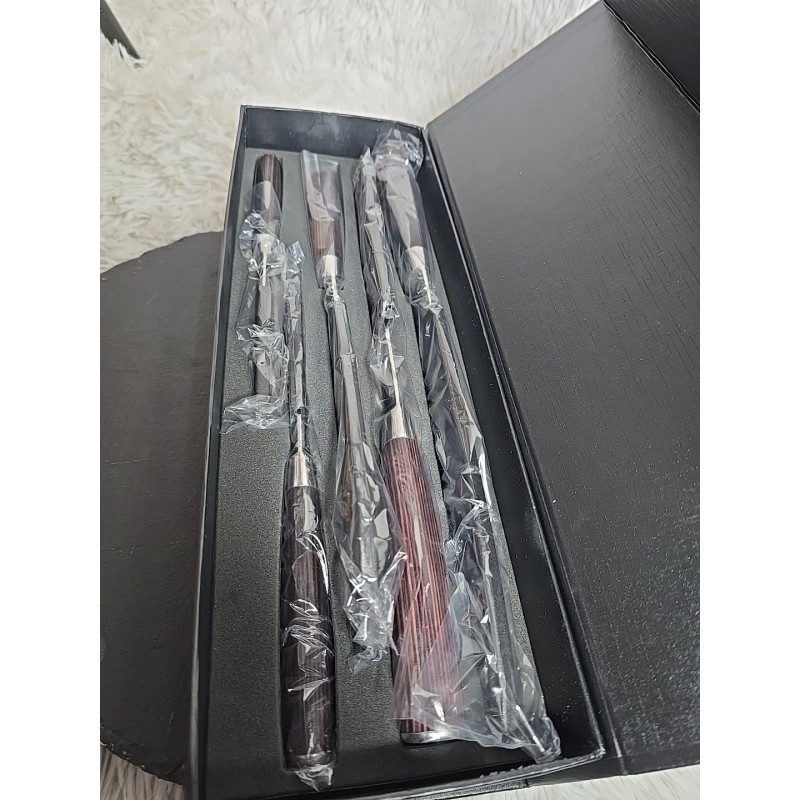 Oserlo Knife Set