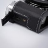 DBZZ E-P7用本革ハーフケース, メタル底板付き OLYMPUS PEN用 ブラック