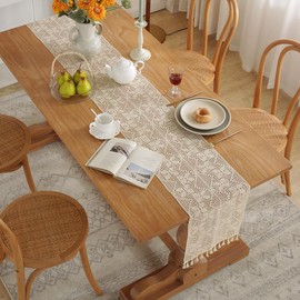 meioro Crochet Table Runners, 30x200cm Lace Table Runner Classic Beige Wedding Tablecloth Vintage Tassel Table Cover for Kitchen Dining Holiday Party Decoration(Style D)