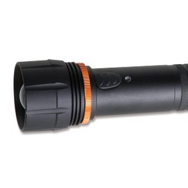 Beta 1833 XL wiederaufladbare professionelle Fackel, LED Taschenlampe (Hochstrecken-High-Helligkeit-LED-Taschenlampe aus Aluminium, LED Lampe mit bis zu 1500 Lumen, Tool in Gr. XL)