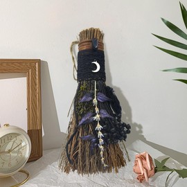19 cm Cinnamon Broom, Mini Theme Party Decorative Broom with Dried Flowers, Witch Broom, Altar Broom Wicca Natural Magic Crystal Witch Accessories for Magic Ceremonies, Handmade Home Decoration, Black