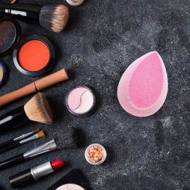 Velvet Beauty Sponge Blender - Vegan Super Soft - Flawless Application and No Foundation Waste (Pink - Baby Pink), perfect present for wife/girlfriend/teenage girl.