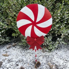 Clovers Garden Christmas Peppermint Lollipop Yard Stake Metal Lawn Yard Sign for Outdoor, Indoor, Walkways Planters