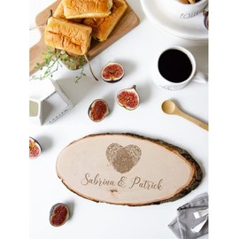 Personalisiertes Frühstücksbrettchen Rinde mit Namen und Motiv | Geschenk zur Hochzeit für Brautpaar | Valentinstag