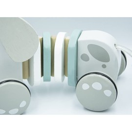 Pull-along animal dog cable length 62 cm – sliding toy pull-along toy from 1 year – sliding animal wooden toy from 1 year – develops coordination and manual skills