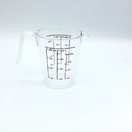 PARENCE. - Plastic measuring bowl 400 ml with handle - Graduations litre, sugar, flour - Easy and precise application - Do not put in the dishwasher