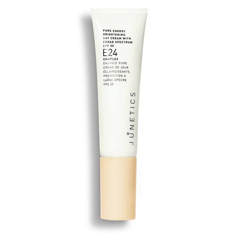 Pure Energy Crema de día iluminadora con amplio espectro SPF