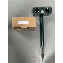 2 Pack 2025 Solar Ultrasonic Repellent Outdoor Cat Squirrel Racoon Deer Repellent Devices Rabbit Deterrent for Yard with Motion Detection Animal Deterrent Light for Skunk Dog Rodent