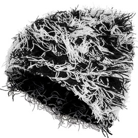 Chuarry Distressed Knitted Beanie Fuzzy Winter Hats Thick Warm Y2k Beanie Snow Knit Cap Skull for Women Men(Assorted Black White,Regular Style)