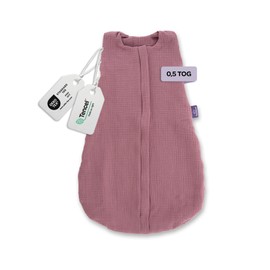 TRÄUMELAND – Baby Sommerschlafsack in pflaume 0.5 TOG, leichter atmungsaktiver Schlafsack aus Musselin für warme Sommernächte, Öko-Tex 100 zertifiziert, schadstofffrei & hautfreundlich