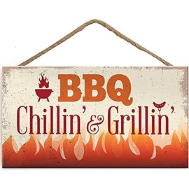 TOMATO FANQIE BBQ Chillin & Grillin Barbecue Outdoor Garden Plaque Kitchen Bar Shed Sign Gift for Dad (US-G061)