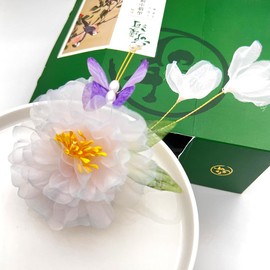 Cayyoomm Duckbill Hair Clip with 6-Inch Gradient Pink to White Silk Yarn Woven Peony and Butterfly for Chinese Hanfu (Pink White)