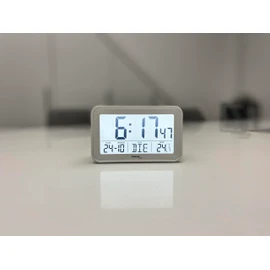 technoline WT497 Modern Digital Alarm Clock, Indoor Temperature, Date, Day of the Week, Alarm and Snooze, White