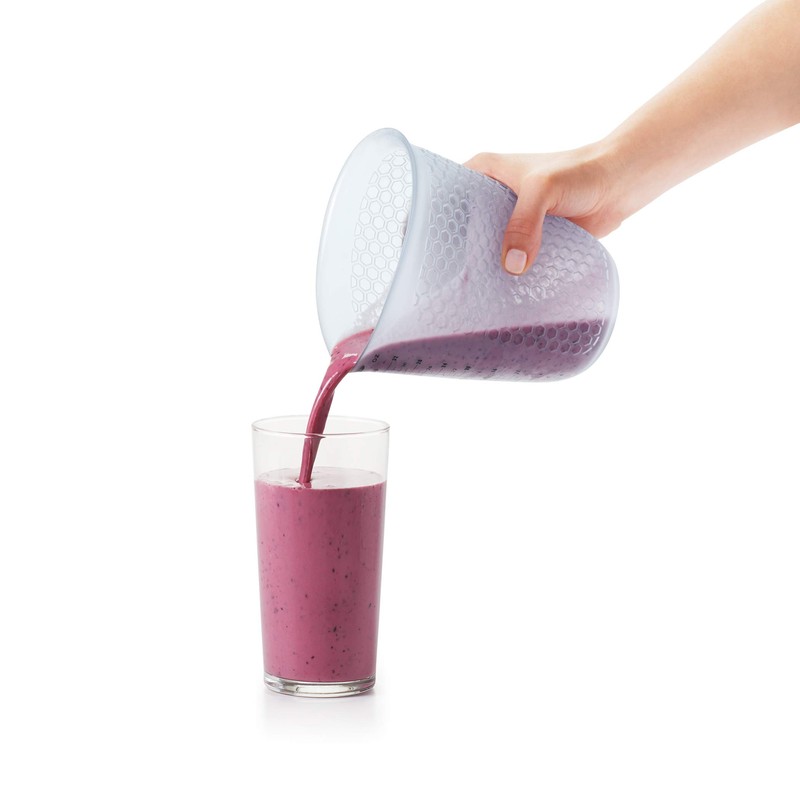 OXO Good Grips 1-cup Squeeze & Pour taza de medir
