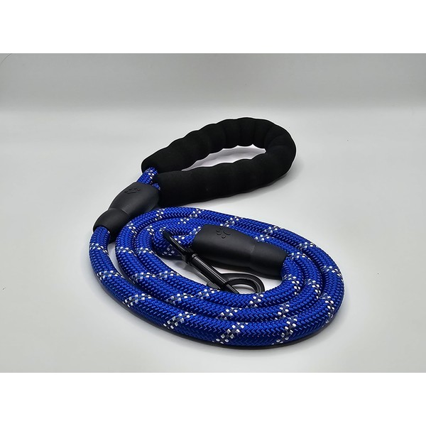 Baxter’s Brothers Nylon Rope Dog Leash with Comfortable Padded Handle.
