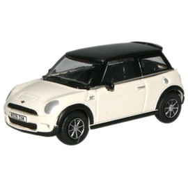 Oxford Diecast 76NMN002 Pepper White New Mini