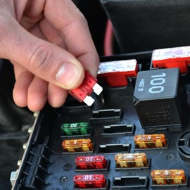 Leddy Living Assorted Car Fuse Kit + Crocodile Tester for RV Truck Motorcycle 3A 5A 7.5A 10A 15A 20A 25A 30A 35A 40A