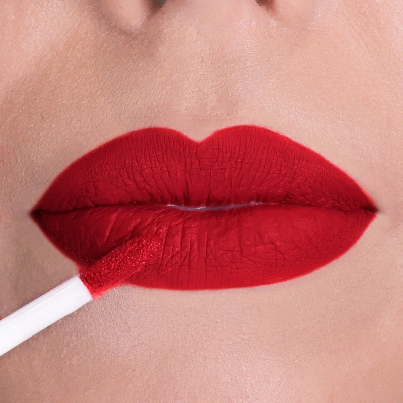 Pink Up, Labial Indeleble, Alta Pigmentación ULTIMATE - STRAWBERRY