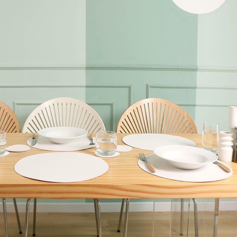 Wipeable Placemats and Coasters Leather Table Mats Waterproof Heat-Resistant Easy