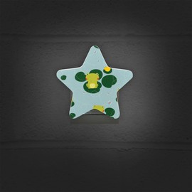 bisibuy Night Lights Plug Into Wall Frog Adorable Green LED Nightlights with Dusk-to-Dawn Sensor Automatic Nightlight for Bedroom Hallway Stairs Kitchen Bathroom Decor Smart Night Light