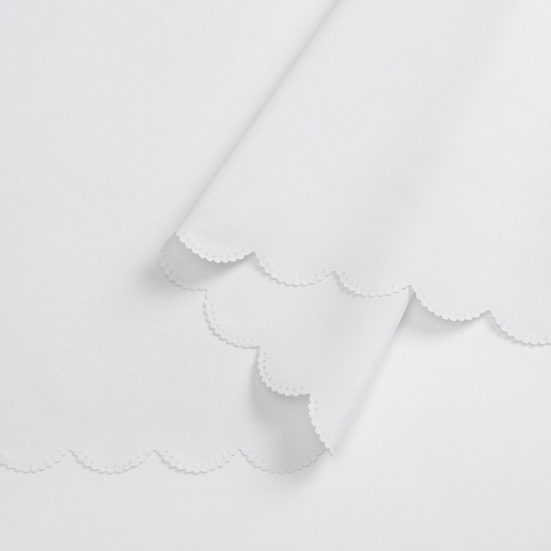 Quality Table Cloth Fabric Square 140 x 180 cm White