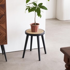 [PJ Collection] Natural Rattan Top Wood Stool, Rattan Stool, Small Rattan Stool, Handcrafted Wood Stool, Lightweight Stool, Hand-Woven Rattan, No Tool Assembly (Round, Black)