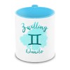 Tasse mit Namen Danilo und Sternzeichen-Motiv Zwilling im Lettering-Stil |