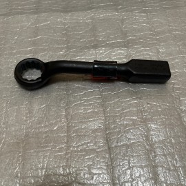 Proto J2627SW Heavy-Duty Offset Striking Wrench 1-11/16" - 12 Point Made In USA.