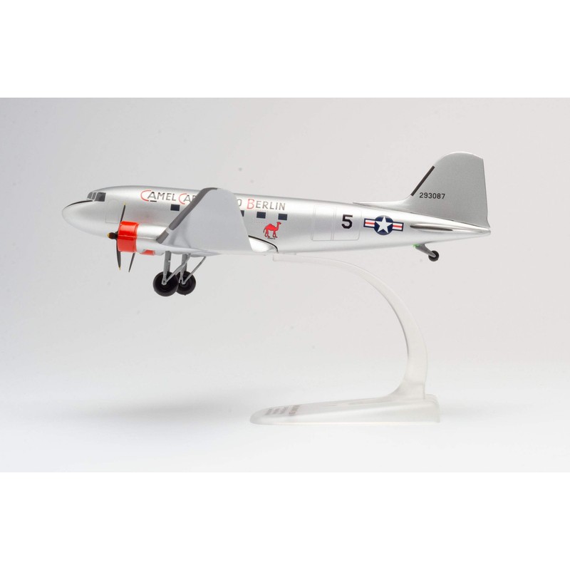 Herpa 612302 U.S. Army Air Forces Douglas C-47A Skytrain 86th