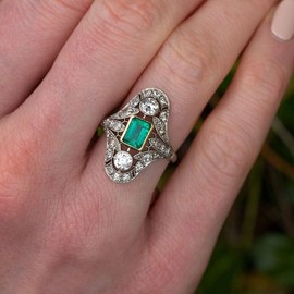 Green Gemstone Ring Vintage Emerald Ring Engagement Rings Solitaire Promise Ring Court Style Openwork Floral Pattern Accessories lace Imitation Emerald Zirconia Ring Dinner Party Matching Ring（7）