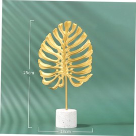Ipetboom Golden Iron Monstera Leaf Ornament Large Artistic Desktop Decoration Unique Home Decor for Living Room Creative Craft for Nature Lovers