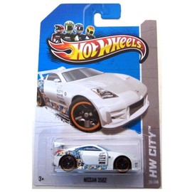 Hot Wheels 2013 HW City Nissan 350Z White