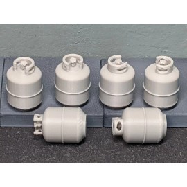Unbranded 1/24 1/25 Scale Propane Tanks - Diorama Accessory  (G Scale, set of 6)