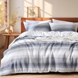 PHF Ultra Soft Yarn Dyed Waffle Weave Comforter Set King Size, 3 Pieces Lightweight Breathable Comfy Bedding Set for All Season, Comfy Textured 1 Comforter with 2 Pillow Shams, White and Navy