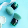 ZzDog Brocha Plana Suave Para Base Crema O Polvo Verde