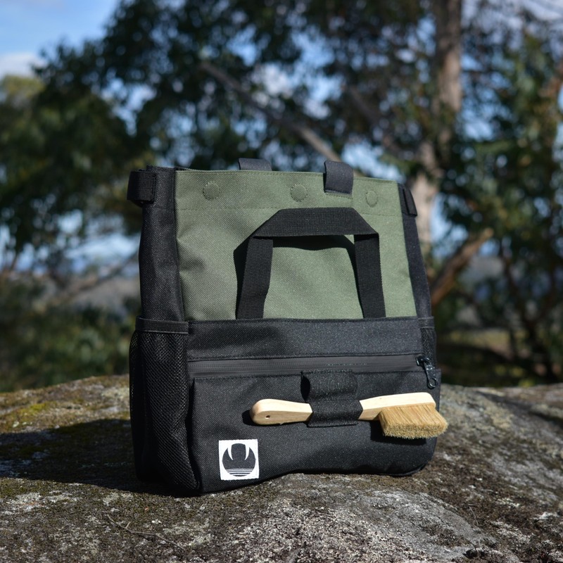 Saber Chalk Pot | Navy Blue | Bouldering Bucket |