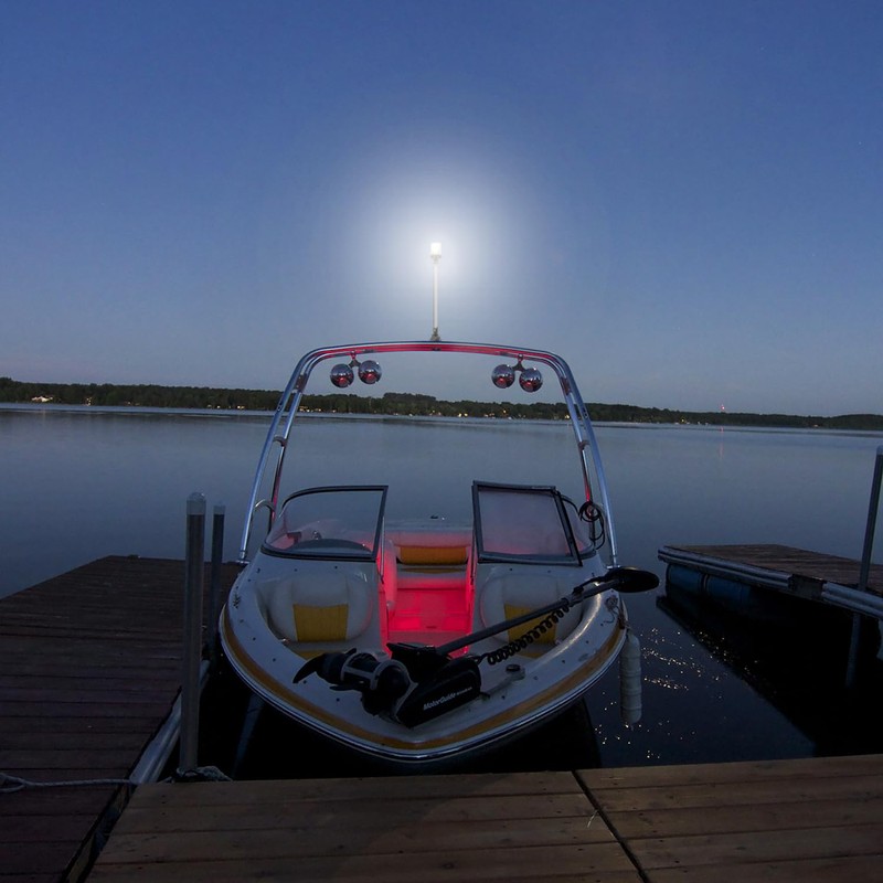 Young Marine Boat Anchor Light 3-Nautical Mile White LED Fold