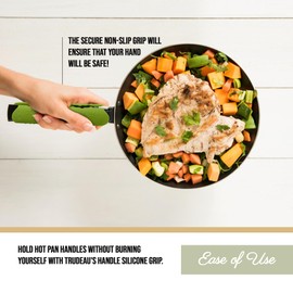 Trudeau Silicone Stay Cool Handle Grip (Colors May Vary)