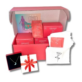 Organic Period Kit for Tween Girls 9-12 - Certified Organic Cotton -Includes 30 DayPads, 15 Regular TeenPads, 15 OvernightPads, 15 Natural Feminine Wipes, A Pre-Stocked to-Go Period Kit & More
