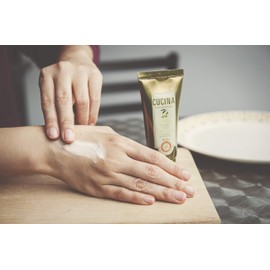 Fruits & Passion's Cucina Regenerating Hand Cream, Sea Salt and Amalfi Lemon, 150 ml