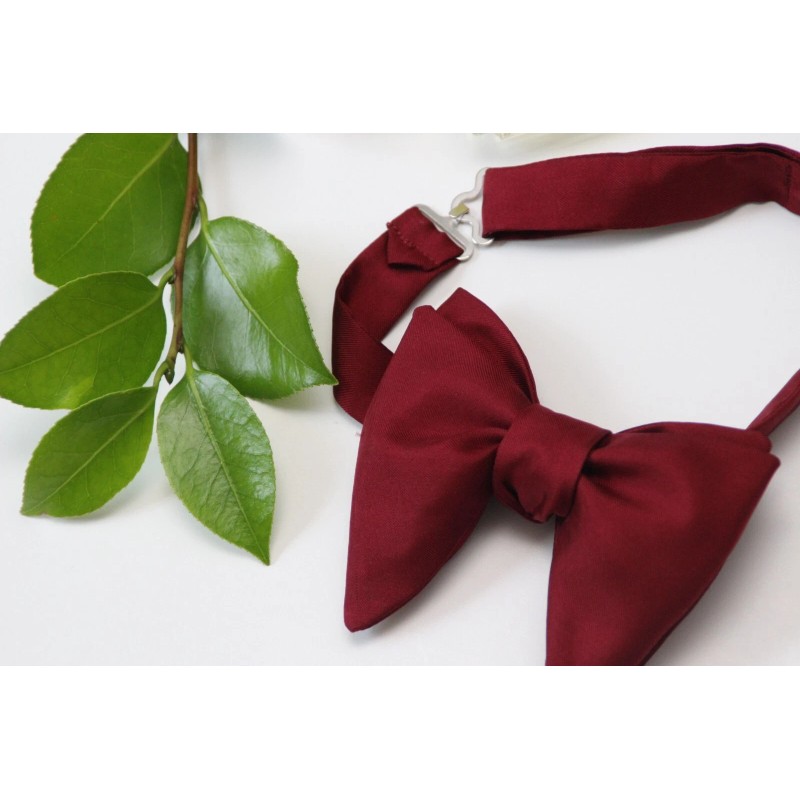 Camellucci Men's Self tied Bow Tie Maroon Silk Butterfly Bowtie