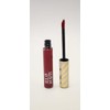 Labial mate indeleble Drama, color rojo, con aceite de menta