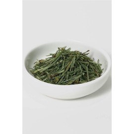 湯布院産 無農薬 スギナ茶 天日干し 非焙煎 国産 (100g × 1袋)