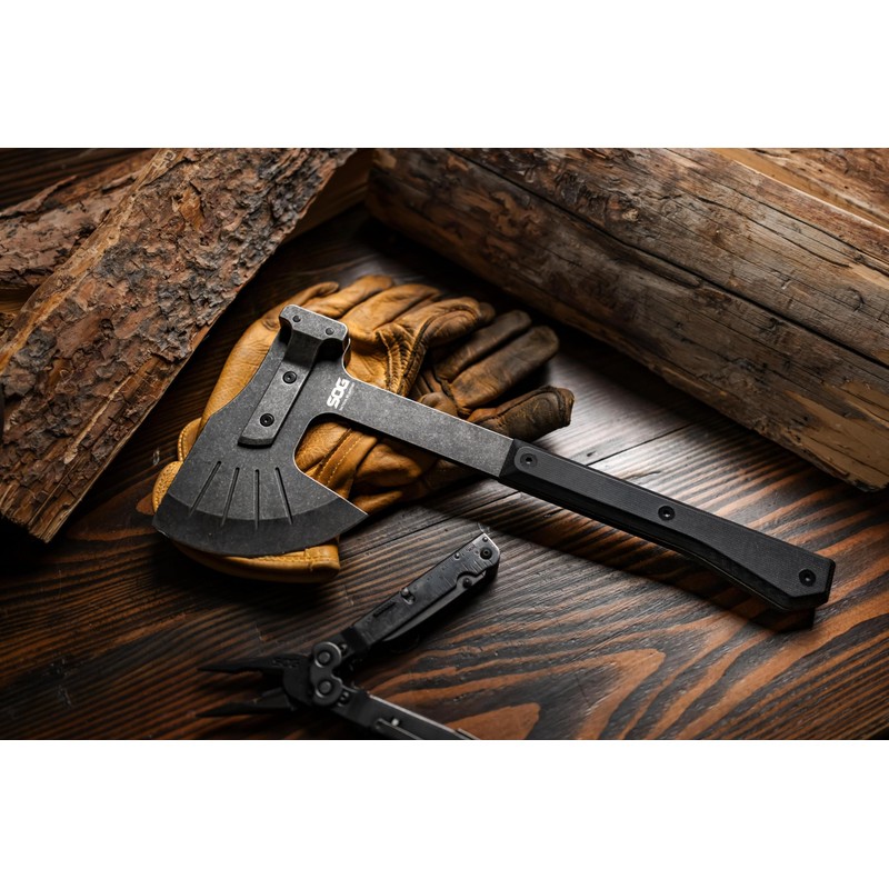SOG TACTICAL BUSHCRAFT HATCHET​