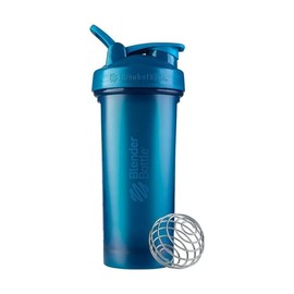 BlenderBottle Classic V2 Botella mezcladora perfecta para batidos de proteínas y preentrenamiento, 28 onzas, color azul océano
