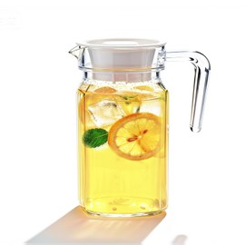 Jarra de plástico con tapa, jarra transparente de 16.9 oz/500 ml con asa, sin BPA y a prueba de roturas, jarra de agua para nevera/hogar/fiesta, jugo, sangría, limonada, leche, café, bebidas frías o