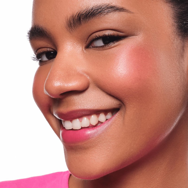Essence Cosmetics WHAT A TINT! staining lip & cheek tint,