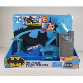 Mattel New DC Hot Wheels City Mr. Freeze Police Takeover Play Set Ages 4-8 New